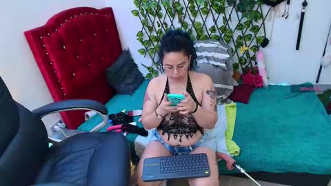 elektra online show from 10-26-25, 06:08