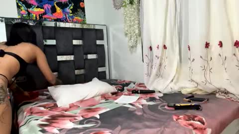 elektrac online show from 11-24-25, 05:51