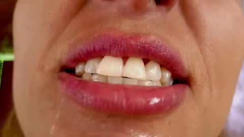 Elena online show from 02-11-26, 01:27