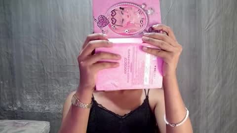 elenacum online show from 10-13-25, 01:00