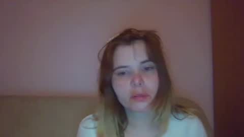 Elena online show from 11-06-25, 05:14