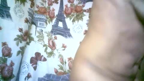 elenah013 online show from 10-17-25, 08:06