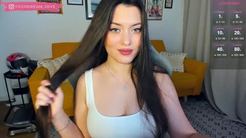Snapshot of elenalooove chatting on 02-06-25, 03:09 Elena insta yourdream 1ove online show from 02-06-25, 03:09