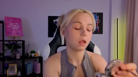 elenamonroee online show from 11-23-25, 05:51