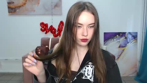 elenaoconar online show from 03-08-25, 12:41