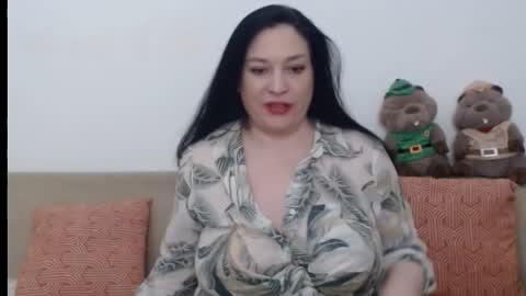 Snapshot of elenatroyy chatting on 03-04-25, 09:22 ElenaTroyy online show from 03-04-25, 09:22