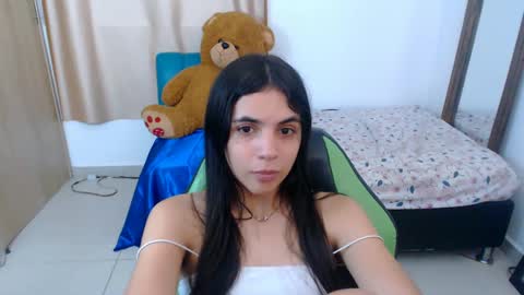 agnes online show from 03-06-25, 05:43
