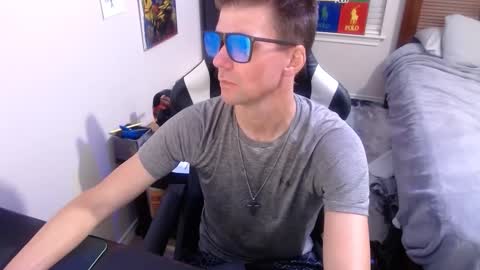 Walker online show from 09-14-25, 05:28