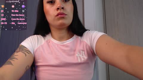 Millie bobby online show from 12-17-24, 11:17