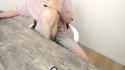 Snapshot of elf_cats chatting on 12-18-25, 12:33 elf_cats online show from 12-18-25, 12:33