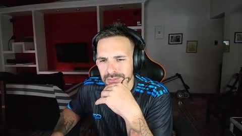 Snapshot of elfetas chatting on 01-01-25, 10:24 elfetas online show from 01-01-25, 10:24