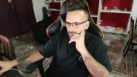 Snapshot of elfetas chatting on 01-20-25, 02:32 elfetas online show from 01-20-25, 02:32