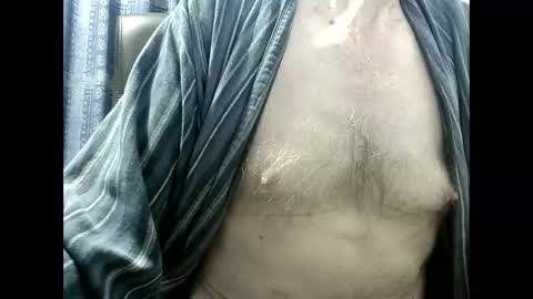 Snapshot of elfyonee chatting on 12-08-24, 07:47 elfyonee online show from 12-08-24, 07:47