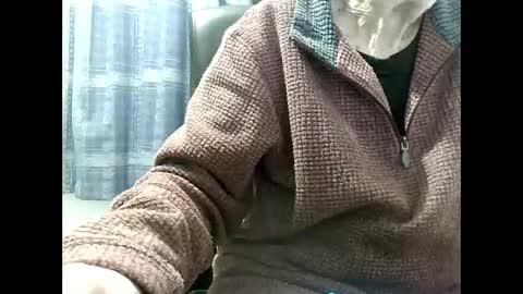 Snapshot of elfyonee chatting on 02-06-25, 08:02 elfyonee online show from 02-06-25, 08:02