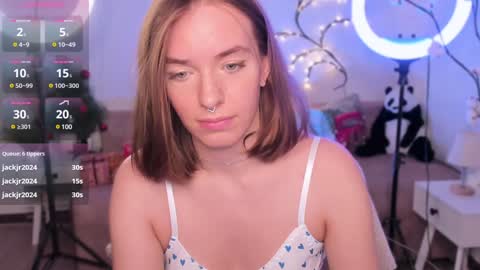 Snapshot of eli_llie chatting on 12-29-24, 04:30 Eli online show from 12-29-24, 04:30