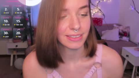 Snapshot of eli_llie chatting on 01-04-25, 04:43 Eli online show from 01-04-25, 04:43