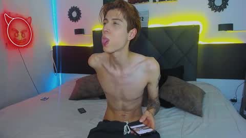 eliann_adam online show from 01-13-25, 06:27