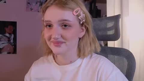 Ellie online show from 02-03-26, 06:40