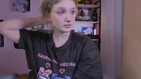 Ellie online show from 02-12-26, 06:19