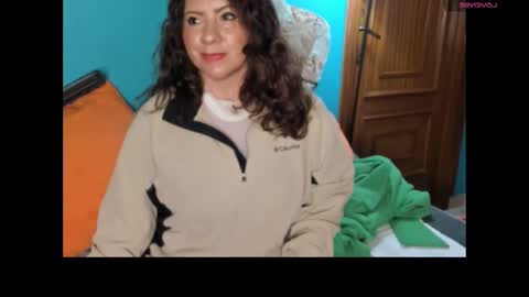 elifgirasol online show from 03-01-25, 06:54