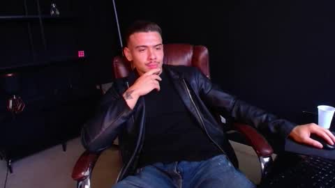 ElijahThorne online show from 02-10-26, 12:20