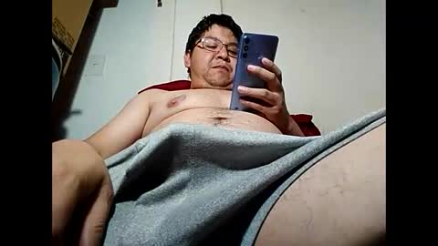 Snapshot of elimposstor chatting on 01-17-25, 07:19 elimposstor online show from 01-17-25, 07:19