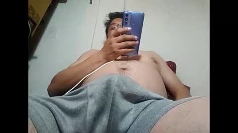 Snapshot of elimposstor chatting on 01-20-25, 12:04 elimposstor online show from 01-20-25, 12:04