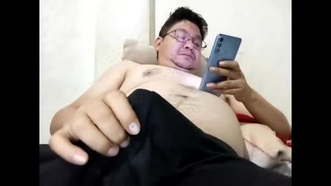 Snapshot of elimposstor chatting on 11-08-25, 02:06 elimposstor online show from 11-08-25, 02:06