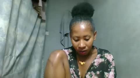 elina981 online show from 02-07-26, 08:29