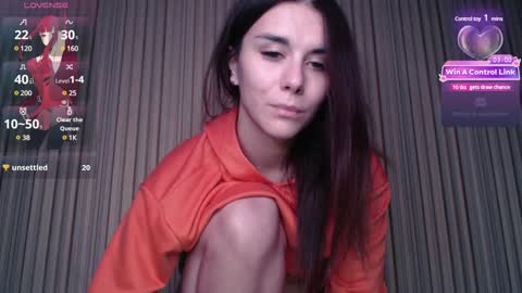 Liza online show from 01-18-25, 05:37
