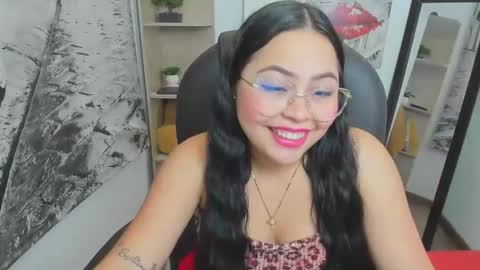 Elina  online show from 11-13-25, 11:25