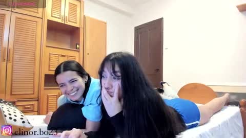 Snapshot of elinor_bo chatting on 01-13-25, 10:14 paula onlyfns online show from 01-13-25, 10:14