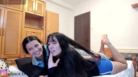 Snapshot of elinor_bo chatting on 01-13-25, 05:55 paula onlyfns online show from 01-13-25, 05:55