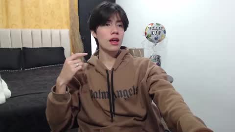 ELIO online show from 01-04-25, 02:14