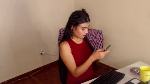 Snapshot of eliora_7 chatting on 11-17-25, 09:37 ELIORA online show from 11-17-25, 09:37