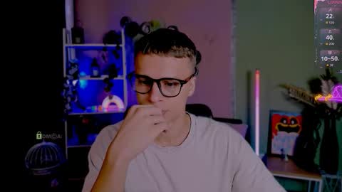 eliot_meow online show from 09-22-25, 06:59
