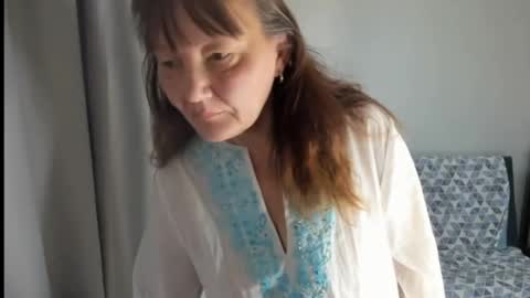 Snapshot of elis_gabbi chatting on 11-23-25, 04:34 Elis online show from 11-23-25, 04:34