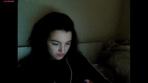 elisa_dove208 online show from 11-21-25, 05:11