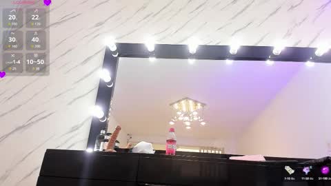 Liss online show from 10-15-25, 01:44