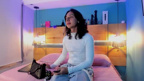 Snapshot of elisasue chatting on 02-24-26, 03:26 Elisa Sue online show from 02-24-26, 03:26