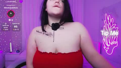 Eliss online show from 11-14-25, 03:22