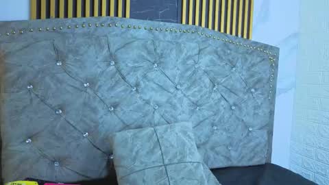 elisvega online show from 02-18-26, 07:37