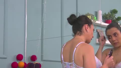 Eliza online show from 02-01-25, 06:43