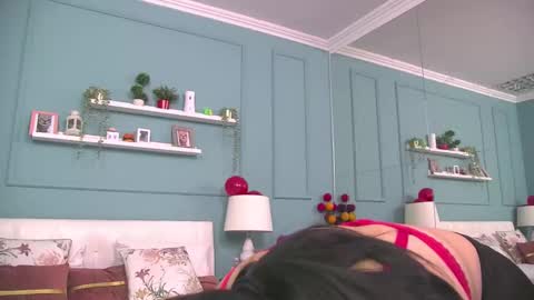 Eliza online show from 02-23-25, 09:00