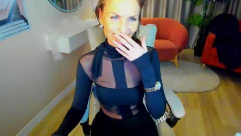Elizabethangel online show from 02-16-25, 07:26