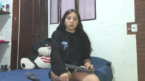 Snapshot of elizabeth_evanz chatting on 12-15-24, 05:02 elizabeth online show from 12-15-24, 05:02