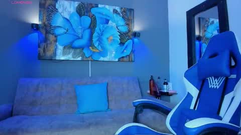 Elizabeth Lamer online show from 02-06-26, 06:51