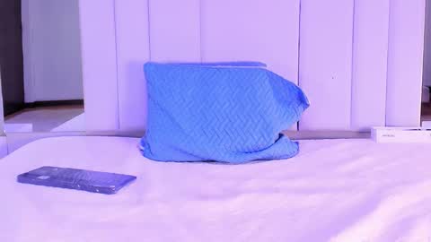    online show from 10-24-25, 06:32