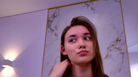 Elizabeth online show from 02-12-25, 10:48