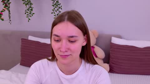 Elizabeth online show from 03-05-25, 07:27